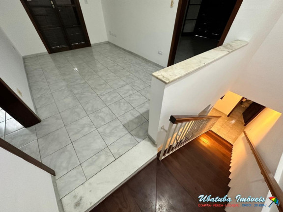Imagem Casa com 4 Quartos à Venda, 154 m² em Centro - Ubatuba Imagem Casa com 4 Quartos à Venda, 154 m² em Centro - Ubatuba