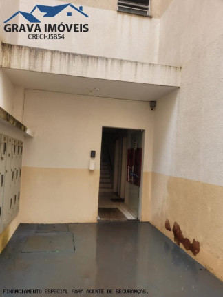 Imagem Apartamento com 2 Quartos à Venda, 48 m² em Gralha Azul - Sarandi