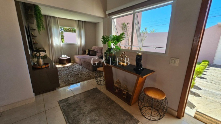 Imagem Casa com 3 Quartos à Venda, 245 m² em Jardim Estância Brasil - Atibaia Imagem Casa com 3 Quartos à Venda, 245 m² em Jardim Estância Brasil - Atibaia
