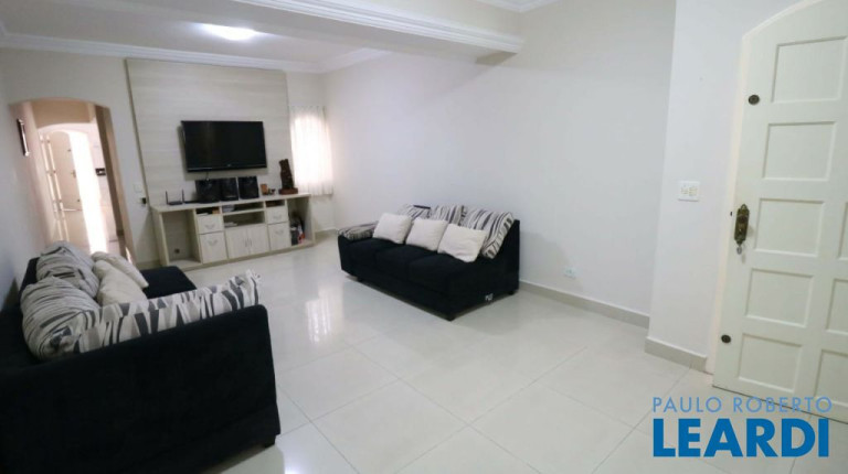 Imagem Sobrado com 3 Quartos à Venda, 217 m² em Vila Floresta - Santo André Imagem Sobrado com 3 Quartos à Venda, 217 m² em Vila Floresta - Santo André