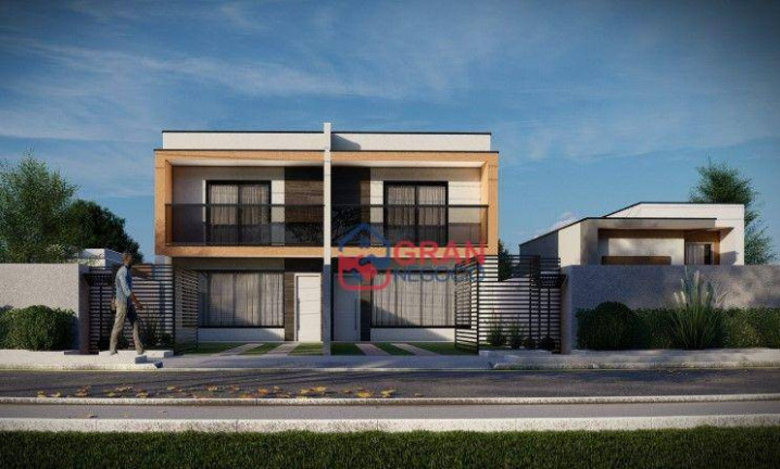 Sobrado com 3 Quartos à Venda, 121 m² em Pinheirinho - Curitiba
