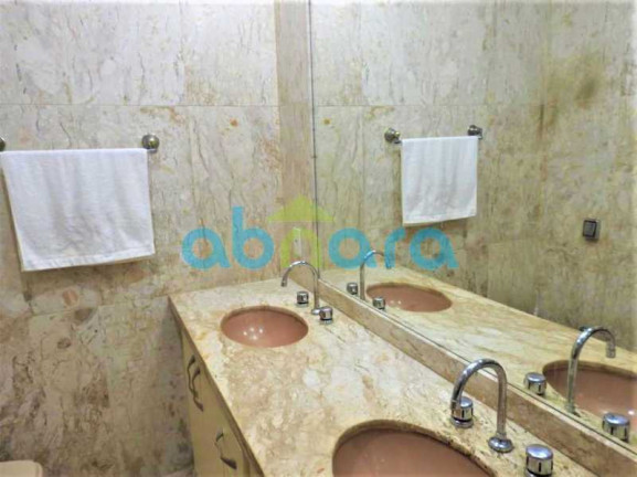 Imagem Apartamento com 4 Quartos à Venda, 272 m² em Leblon - Rio De Janeiro Imagem Apartamento com 4 Quartos à Venda, 272 m² em Leblon - Rio De Janeiro