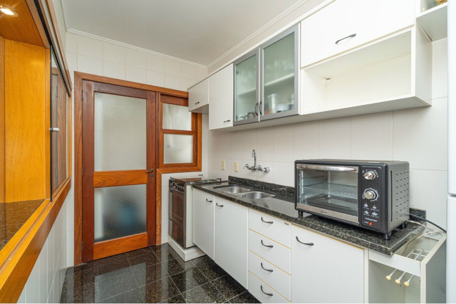 Imagem Cobertura com 2 Quartos à Venda, 161 m² em Petrópolis - Porto Alegre Imagem Cobertura com 2 Quartos à Venda, 161 m² em Petrópolis - Porto Alegre