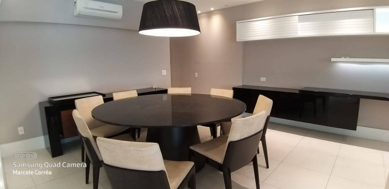 Imagem Apartamento com 3 Quartos à Venda, 210 m² em Icaraí - Niterói Imagem Apartamento com 3 Quartos à Venda, 210 m² em Icaraí - Niterói