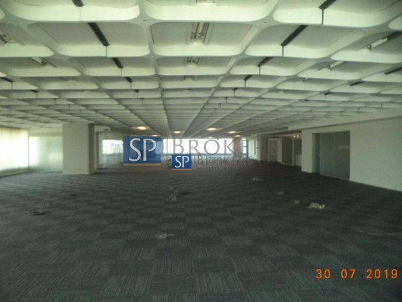 Imagem Sala Comercial à Venda ou Locação, 2.844 m² em Jardim São Luís (zona Sul) - São Paulo Imagem Sala Comercial à Venda ou Locação, 2.844 m² em Jardim São Luís (zona Sul) - São Paulo