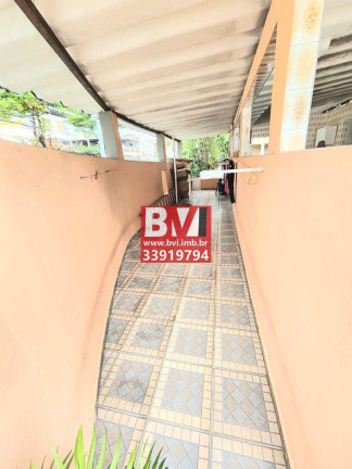 Imagem Casa com 3 Quartos à Venda, 320 m² em Penha Circular - Rio De Janeiro Imagem Casa com 3 Quartos à Venda, 320 m² em Penha Circular - Rio De Janeiro