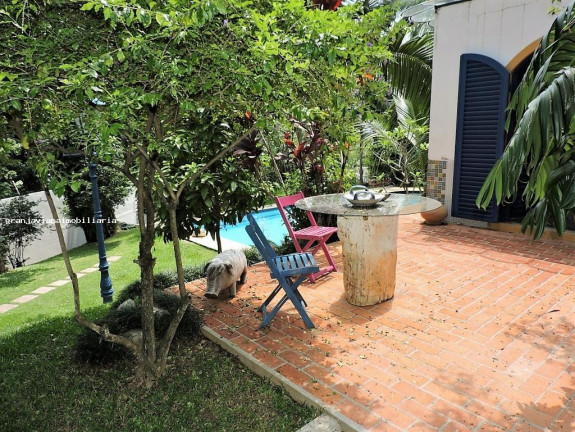 Imagem Casa para Alugar,  em E#8203;e#8203;e#8203;e#8203;e#8203;e#8203;e#8203;chácara Granja Velha - Carapicuíba