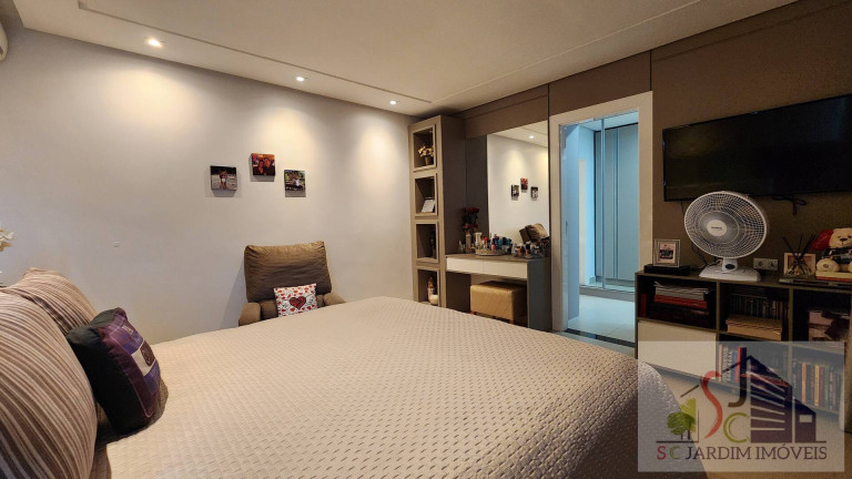 Imagem Casa com 5 Quartos à Venda, 234 m² em Flores - Manaus Imagem Casa com 5 Quartos à Venda, 234 m² em Flores - Manaus