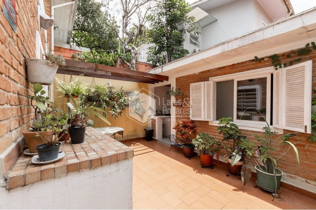 Imagem Casa com 3 Quartos à Venda, 162 m² em Jardim Petrópolis - São Paulo