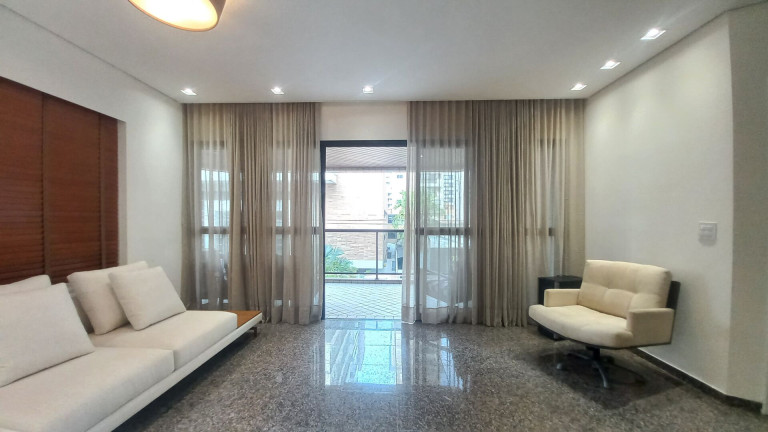 Imagem Apartamento com 3 Quartos para Alugar, 189 m² em Gonzaga - Santos