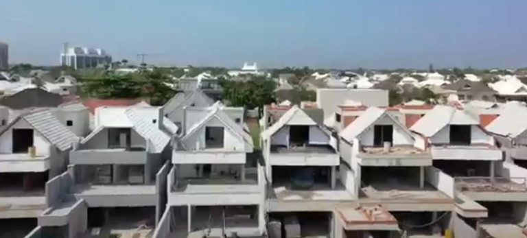 Casa com 5 Quartos à Venda, 448 m² em Barra Da Tijuca - Rio De Janeiro
