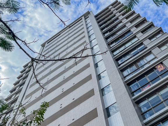 Imagem Apartamento com 3 Quartos à Venda, 120 m² em Petrópolis - Porto Alegre Imagem Apartamento com 3 Quartos à Venda, 120 m² em Petrópolis - Porto Alegre