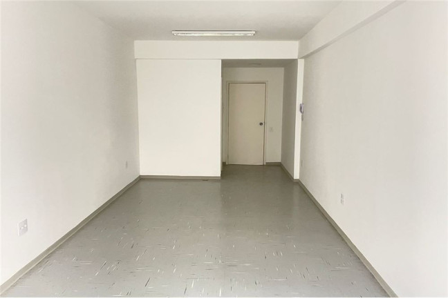 Imagem Sala Comercial à Venda, em Itaim Bibi - São Paulo Imagem Sala Comercial à Venda, em Itaim Bibi - São Paulo