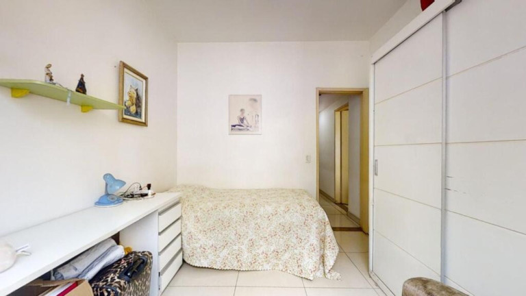 Imagem Imóvel com 3 Quartos à Venda, 130 m² em Flamengo - Rio De Janeiro Imagem Imóvel com 3 Quartos à Venda, 130 m² em Flamengo - Rio De Janeiro