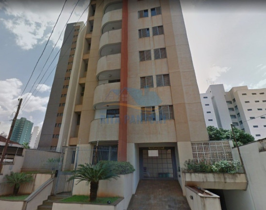 Apartamento com 3 Quartos à Venda,  em Centro - Ribeirão Preto