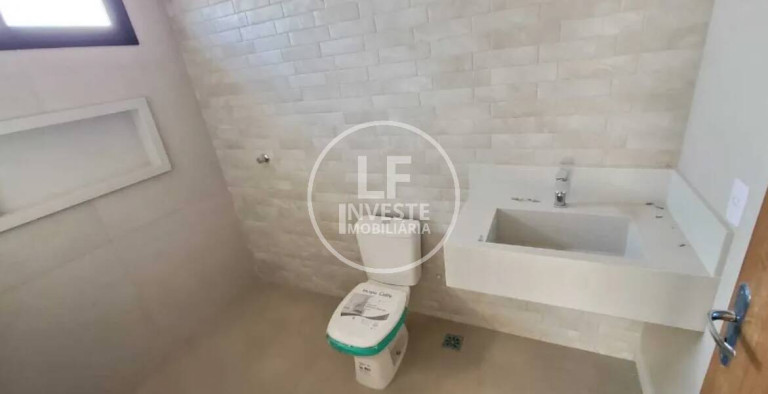 Imagem Casa com 4 Quartos à Venda, 288 m² em Bairro Residencial Marilia - Senador Canedo Imagem Casa com 4 Quartos à Venda, 288 m² em Bairro Residencial Marilia - Senador Canedo