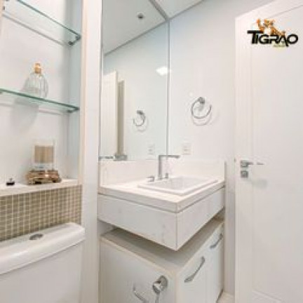Imagem Apartamento com 3 Quartos à Venda, 139 m² em Centro - Balneário Camboriú Imagem Apartamento com 3 Quartos à Venda, 139 m² em Centro - Balneário Camboriú