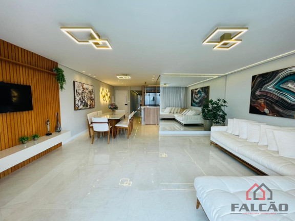 Imagem Apartamento com 3 Quartos à Venda, 147 m² em Gonzaga - Santos Imagem Apartamento com 3 Quartos à Venda, 147 m² em Gonzaga - Santos