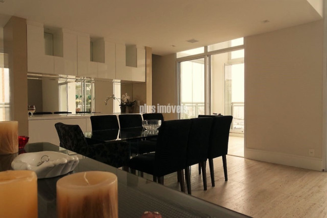 Imagem Apartamento com 4 Quartos à Venda, 301 m² em Panamby - São Paulo Imagem Apartamento com 4 Quartos à Venda, 301 m² em Panamby - São Paulo