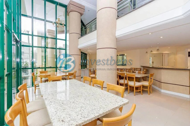 Imagem Apartamento com 3 Quartos à Venda, 149 m² em Centro - Curitiba Imagem Apartamento com 3 Quartos à Venda, 149 m² em Centro - Curitiba