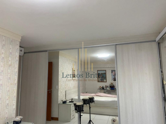 Imagem Imóvel com 3 Quartos à Venda, 10 m² em Armação - Salvador Imagem Imóvel com 3 Quartos à Venda, 10 m² em Armação - Salvador