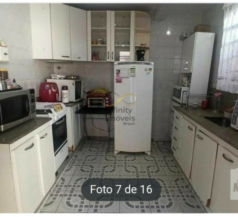 Imagem Casa com 3 Quartos à Venda, 290 m² em Santa Terezinha - Belo Horizonte Imagem Casa com 3 Quartos à Venda, 290 m² em Santa Terezinha - Belo Horizonte