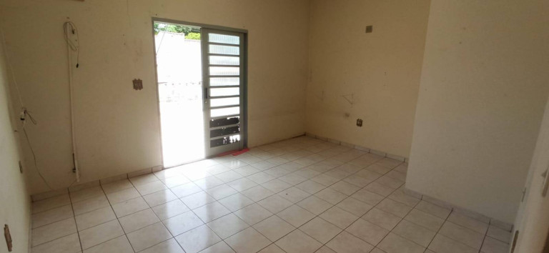 Imagem Casa com 2 Quartos à Venda,  em Cecap - Taubaté