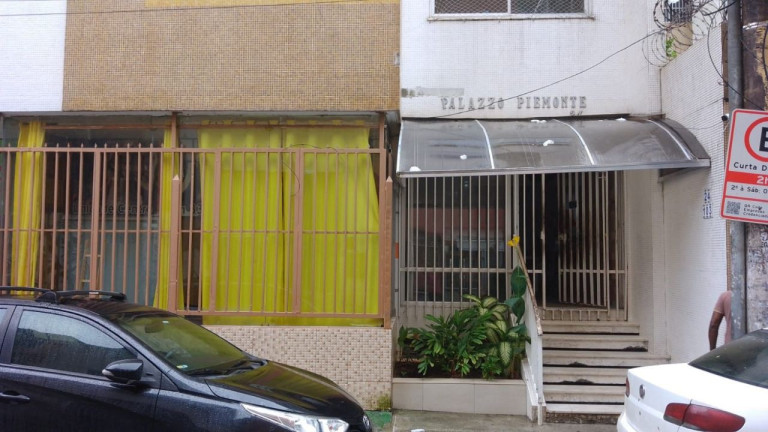 Imagem Apartamento com 3 Quartos à Venda, 130 m² em Politeama - Salvador