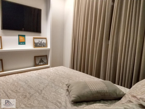 Imagem Apartamento com 2 Quartos à Venda, 45 m² em Campo Grande - Rio De Janeiro