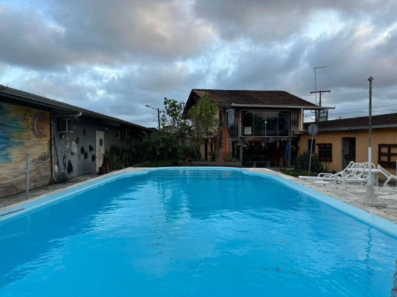 Imagem Casa com 3 Quartos à Venda, 200 m² em Centro - Balneário Barra Do Sul Imagem Casa com 3 Quartos à Venda, 200 m² em Centro - Balneário Barra Do Sul