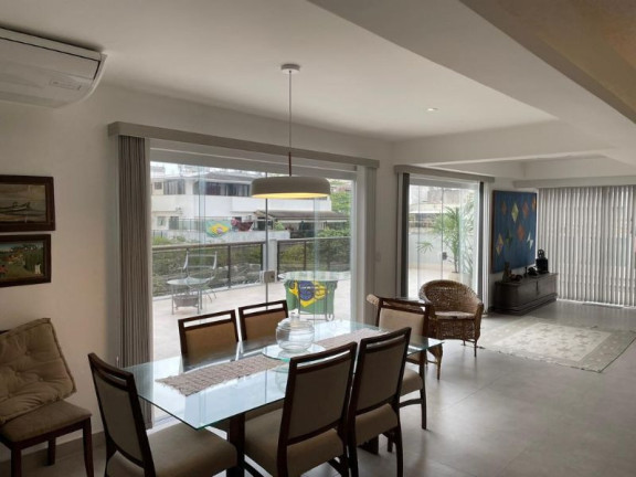 Imagem Casa com 5 Quartos à Venda, 750 m² em Barra Da Tijuca - Rio De Janeiro Imagem Casa com 5 Quartos à Venda, 750 m² em Barra Da Tijuca - Rio De Janeiro