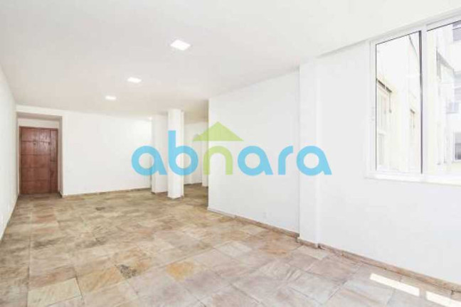 Imagem Apartamento com 3 Quartos à Venda, 123 m² em Copacabana - Rio De Janeiro