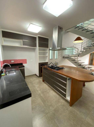Imagem Sobrado com 4 Quartos à Venda, 162 m² em Conjunto Residencial Vista Verde - São Paulo Imagem Sobrado com 4 Quartos à Venda, 162 m² em Conjunto Residencial Vista Verde - São Paulo