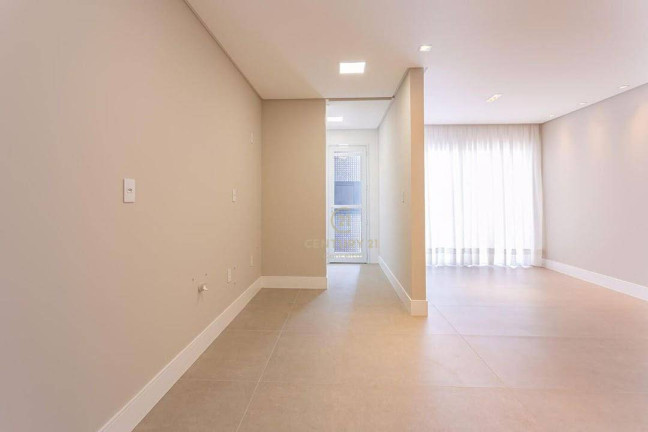 Imagem Apartamento com 3 Quartos à Venda, 121 m² em Kobrasol - São José Imagem Apartamento com 3 Quartos à Venda, 121 m² em Kobrasol - São José