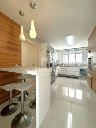 Imagem Apartamento com 3 Quartos à Venda, 182 m² em Centro - Jaraguá Do Sul