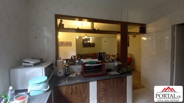 Imagem Casa com 3 Quartos à Venda, 200 m² em Vila Odete - Nova Lima