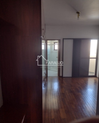 Imagem Apartamento com 4 Quartos à Venda, 231 m² em Centro - Sorocaba