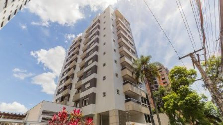 Apartamento com 1 Quarto à Venda, 62 m² em Independência - Porto Alegre