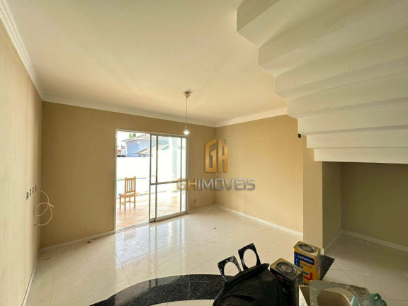 Imagem Sobrado com 3 Quartos para Alugar, 250 m² em Jardins Madri - Goiânia