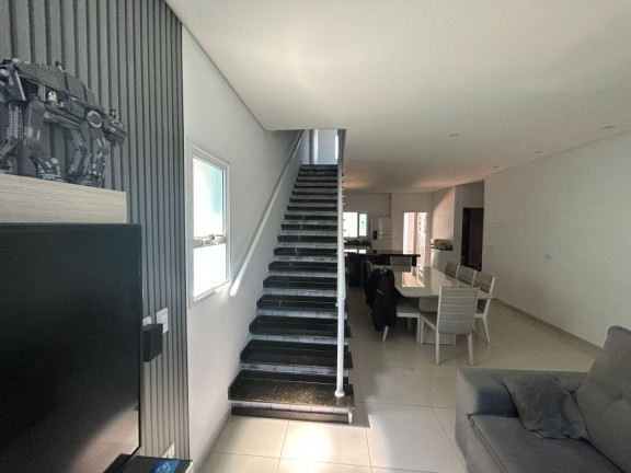 Imagem Casa com 3 Quartos à Venda, 190 m² em Jardim Jacinto - Jacareí Imagem Casa com 3 Quartos à Venda, 190 m² em Jardim Jacinto - Jacareí