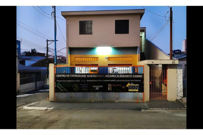 Imagem Casa com 6 Quartos à Venda, 200 m² em Vila Guarani (z Sul) - São Paulo