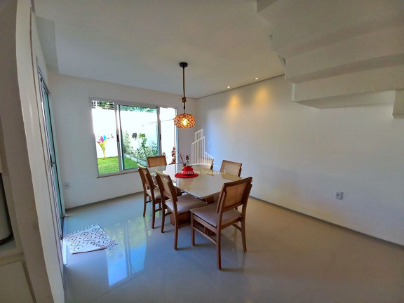 Imagem Casa com 3 Quartos à Venda, 156 m² em Centro - Eusébio Imagem Casa com 3 Quartos à Venda, 156 m² em Centro - Eusébio