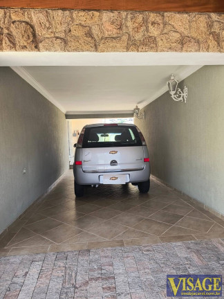 Imagem Casa com 3 Quartos à Venda,  em Centro - Jacareí