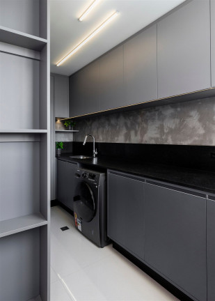 Imagem Apartamento com 3 Quartos à Venda, 139 m² em Centro - Balneário Camboriú Imagem Apartamento com 3 Quartos à Venda, 139 m² em Centro - Balneário Camboriú