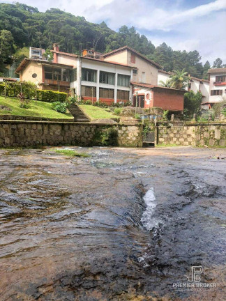 Imagem Casa com 7 Quartos à Venda, 457 m² em Cascata Dos Amores - Teresópolis Imagem Casa com 7 Quartos à Venda, 457 m² em Cascata Dos Amores - Teresópolis