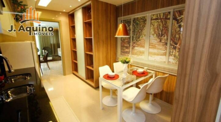 Foto do imóvel Apartamento com 3 Quartos à Venda, 138 m² em Papicu - Fortaleza
