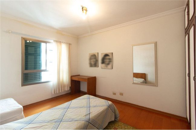 Imagem Apartamento com 3 Quartos à Venda, 253 m² em Aclimação - São Paulo Imagem Apartamento com 3 Quartos à Venda, 253 m² em Aclimação - São Paulo