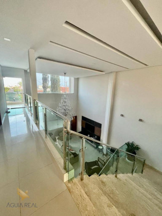 Imagem Sobrado com 3 Quartos à Venda, 351 m² em Vila Rica - Campo Grande Imagem Sobrado com 3 Quartos à Venda, 351 m² em Vila Rica - Campo Grande