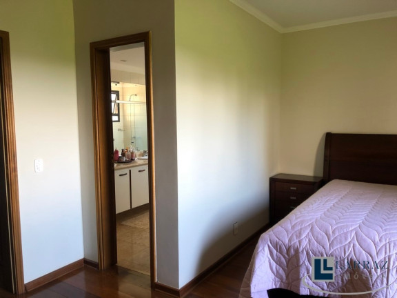 Imagem Imóvel com 4 Quartos à Venda, 252 m² em Centro - Ribeirão Preto Imagem Imóvel com 4 Quartos à Venda, 252 m² em Centro - Ribeirão Preto