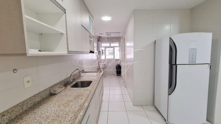 Imagem Apartamento com 3 Quartos à Venda, 146 m² em Praia Da Costa - Vila Velha Imagem Apartamento com 3 Quartos à Venda, 146 m² em Praia Da Costa - Vila Velha